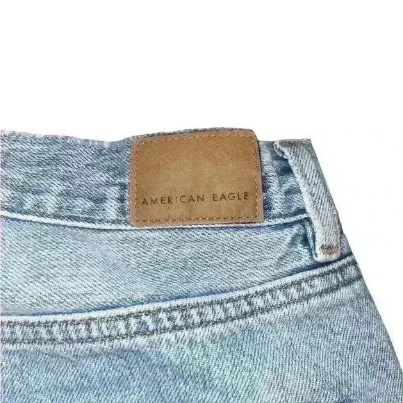 American Eagle Ripped Mom Jeans - Picture 4 of 5